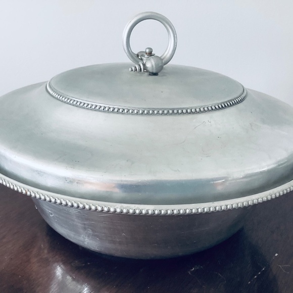 Vintage Buenilum Aluminum Covered Dish, Vintage Kitchenware, Aluminum Dish - Picture 1 of 6